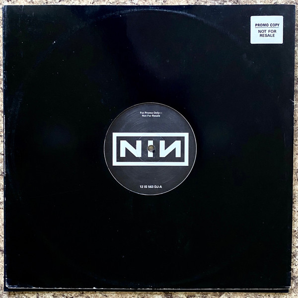 Nine Inch Nails – Untitled