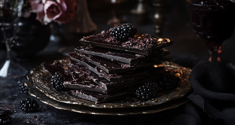 Blackberry and Dark Chocolate Bark