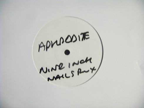 Nine Inch Nails / Dub War – Perfect Drug / One Chill (Aphrodite Remixes)